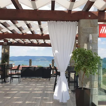 Family Eterno Hotel Cigov Čark