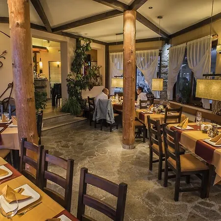 فندق Family Eterno 3*