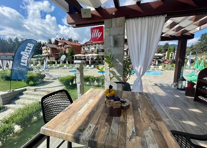 فندق Family Eterno